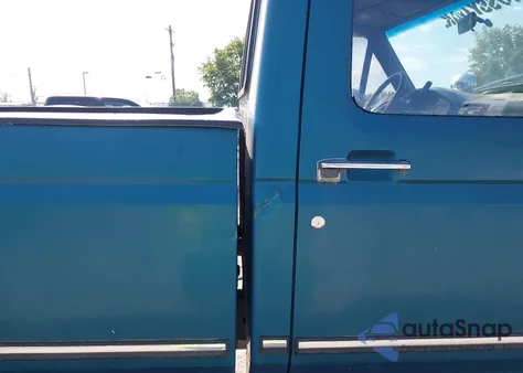 1995 Ford F250 z USA, uszkodzony, nr VIN 2FTHF26H5SCA01781